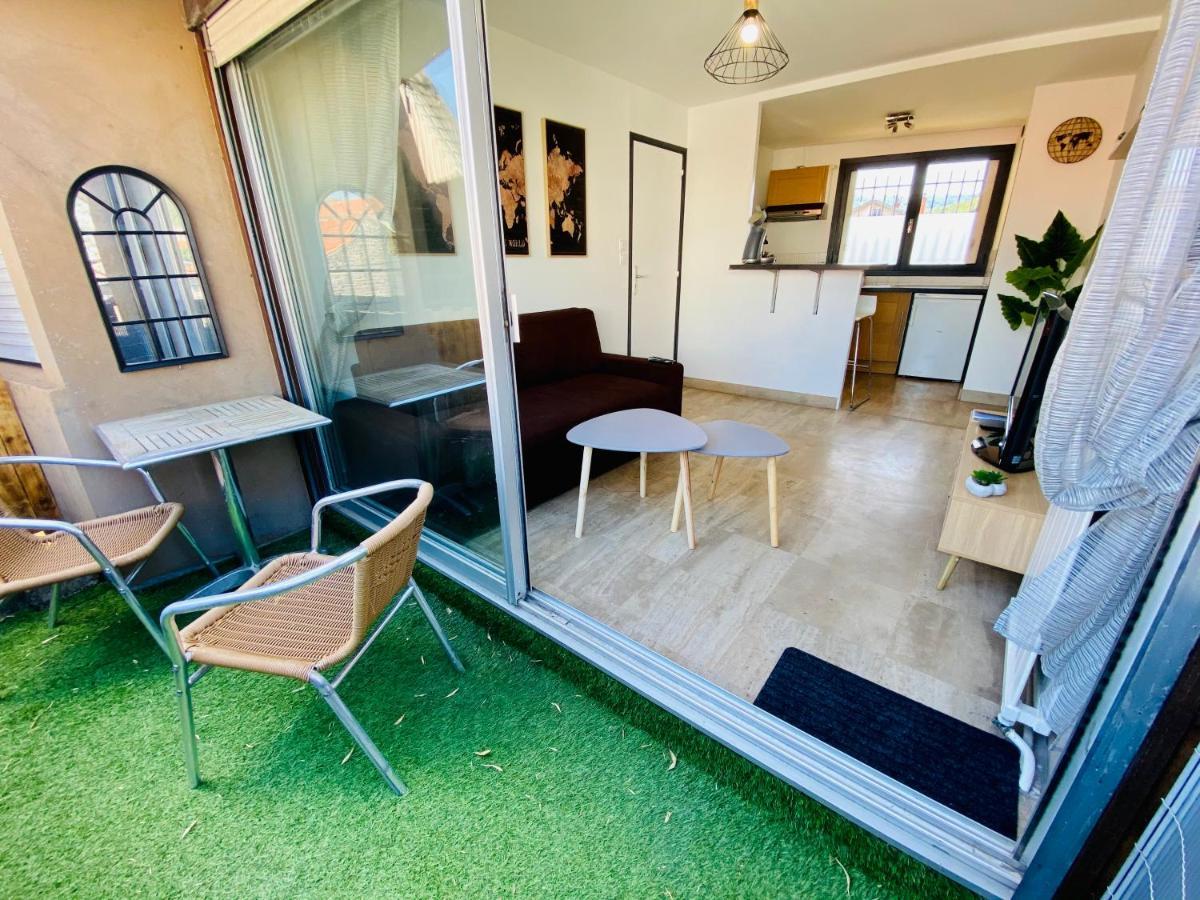 Mon Appart Bougnat Apartment Clermont-Ferrand Bagian luar foto